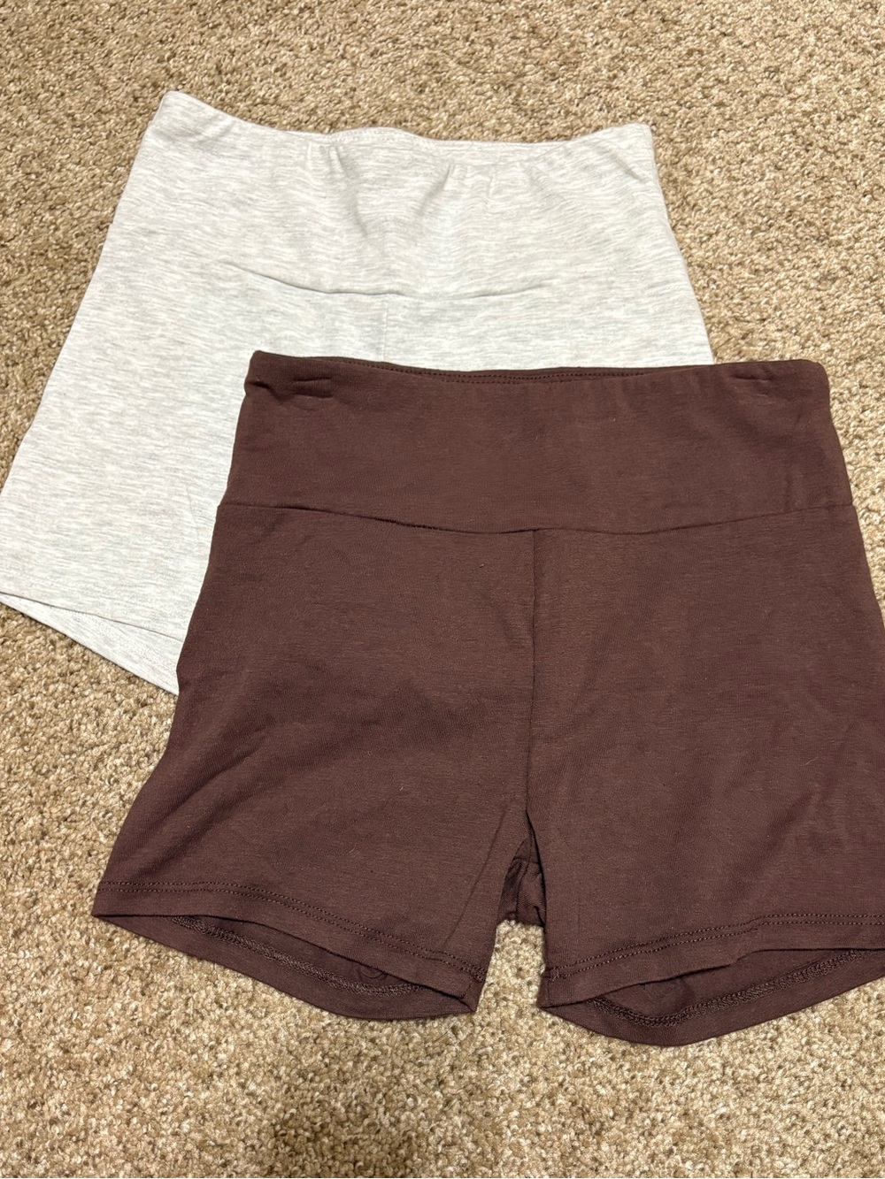 Brown & Light Gray Women’s Shorts Set